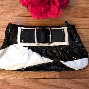 ThE LIMITED Black and White Clutch